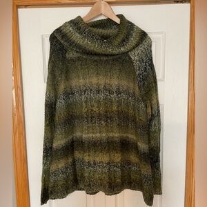 Dress Barn Green Sweater Size 1X